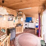 Am Huenstein Camping 2*