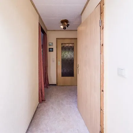 Campingplatz Am Huenstein 2*