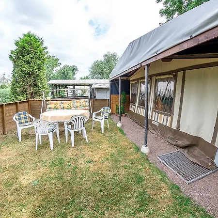 Am Huenstein Campingplatz 2*