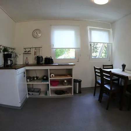 Campingplatz Am Huenstein 2*