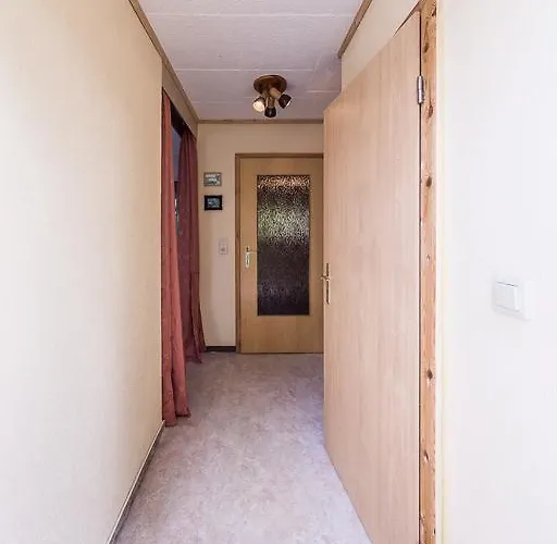 Campsite Am Huenstein 2*