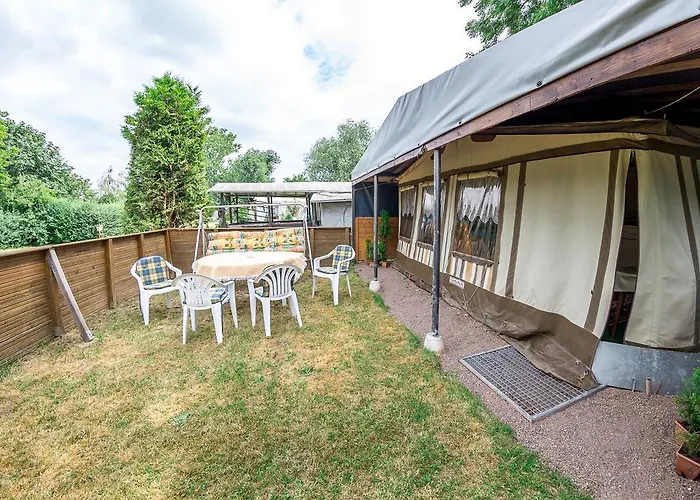 Am Huenstein Campsite 2*